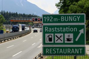 Restaurant naast snelweg Brennerpas Oostenrijk